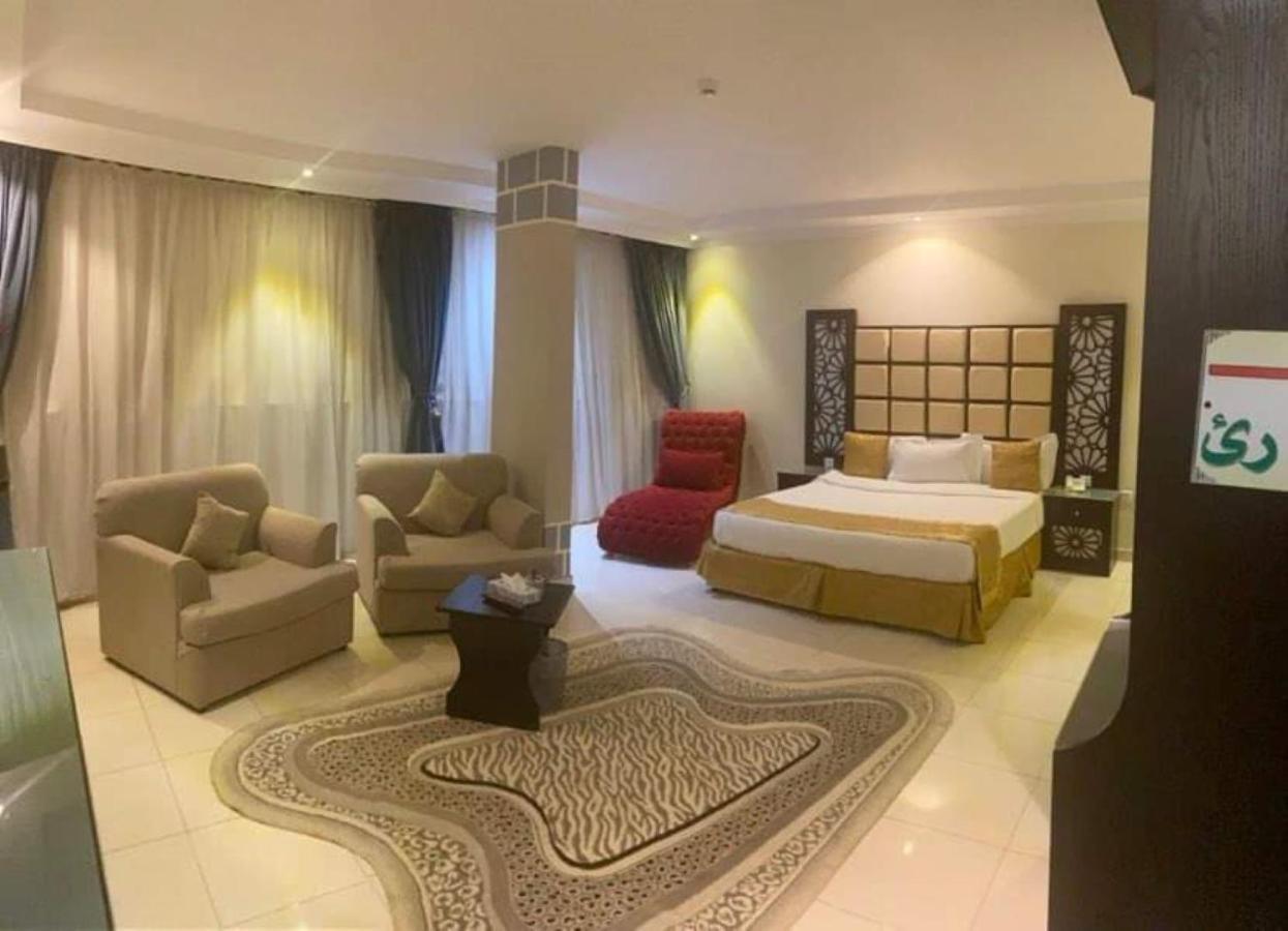 Abu Qa'ar Al Lord Hotel מראה חיצוני תמונה