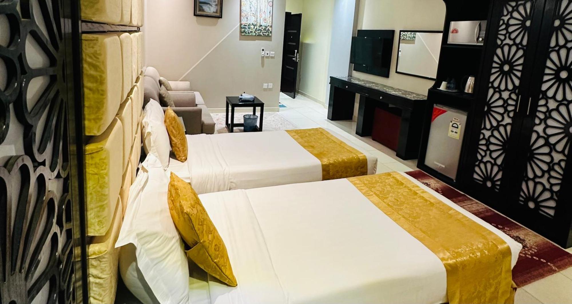 Abu Qa'ar Al Lord Hotel מראה חיצוני תמונה