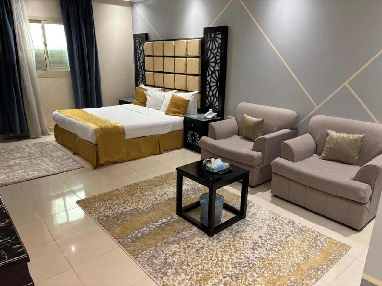 Abu Qa'ar Al Lord Hotel מראה חיצוני תמונה